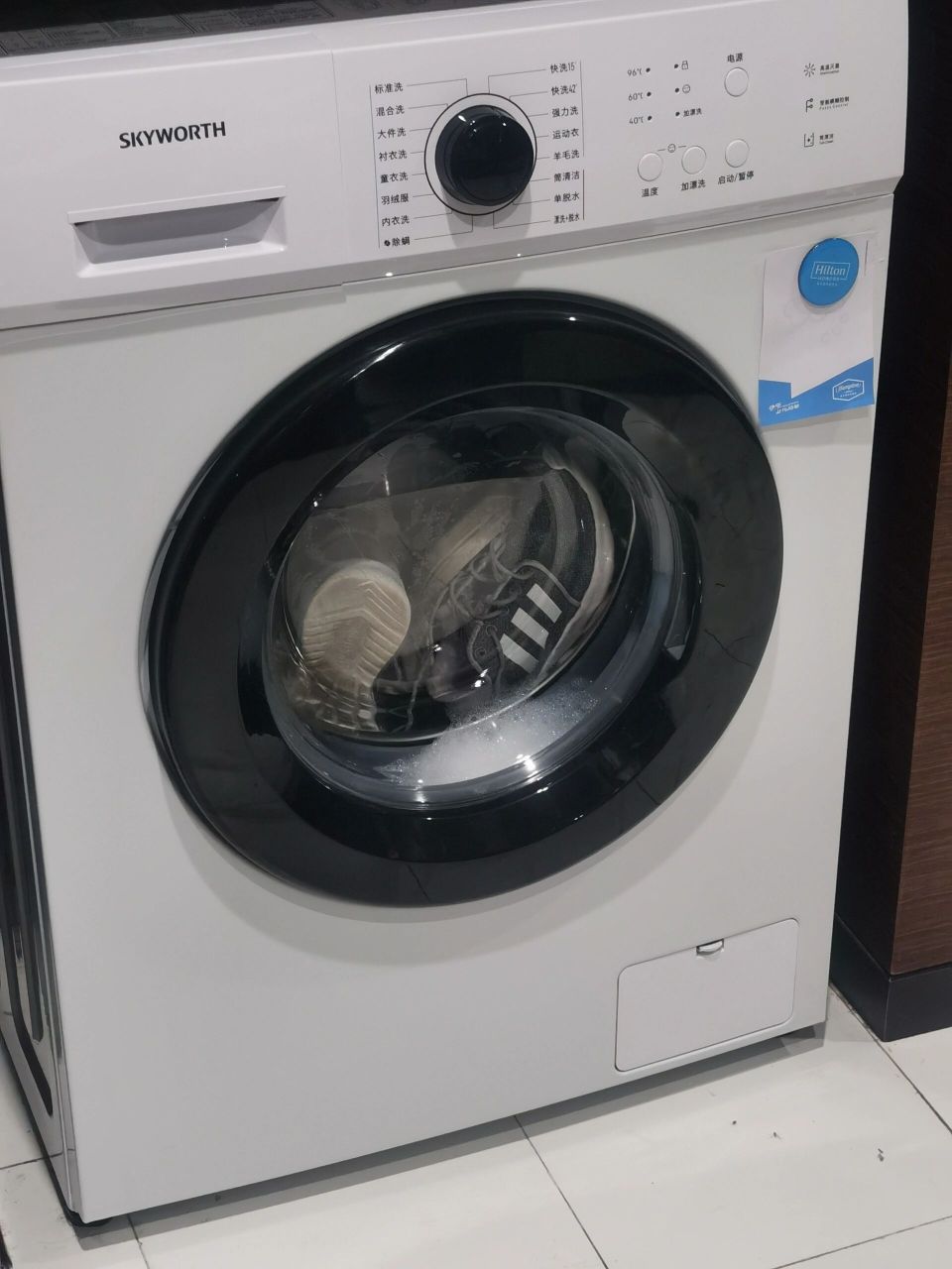 酒店自助洗衣機還敢洗衣服么? 酒店自助洗衣房的洗衣機還能再使用么,